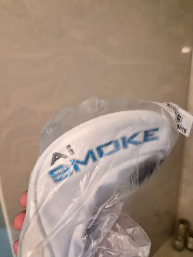 Brand new AI smoke hybrid headcover still in the wrapper!! - Photo 4