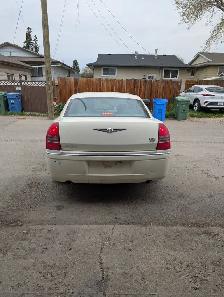 2005 Chrysler 300C - Photo 5