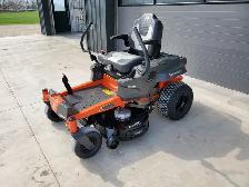NEW Husqvarna Z245i Electric zero-turn 42' deck