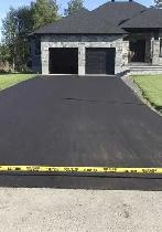 Asphalt Driveway Sealing - Photo 4