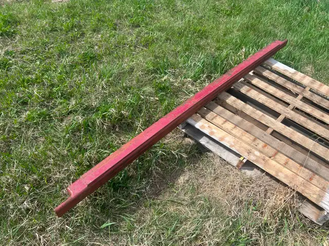 Steel Bar - 7'10' x 3' x 3' - Photo 2
