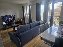 Appartement à louer 5 1/2. Cession de bail.