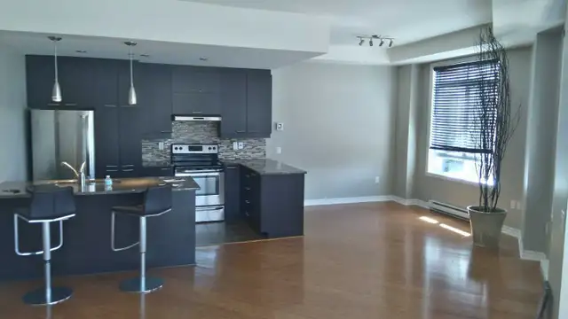 Condo ( grande terrasse)  @ Boisbriand - Photo 3