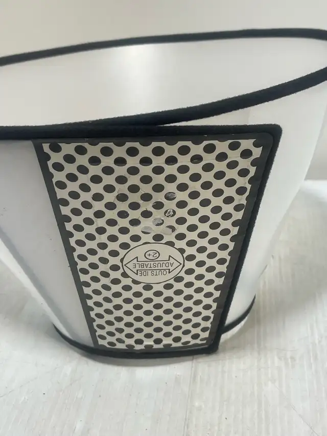 Louis Joe Adjustable Collar - Photo 2