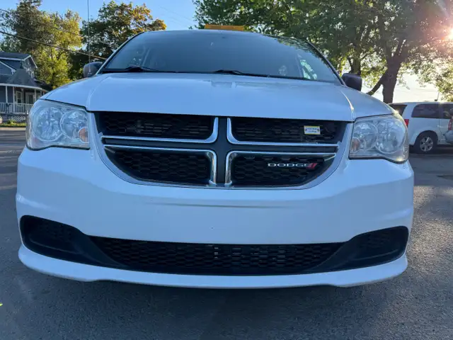 2016 Dodge Grand Caravan Canada Value Package - Photo 18