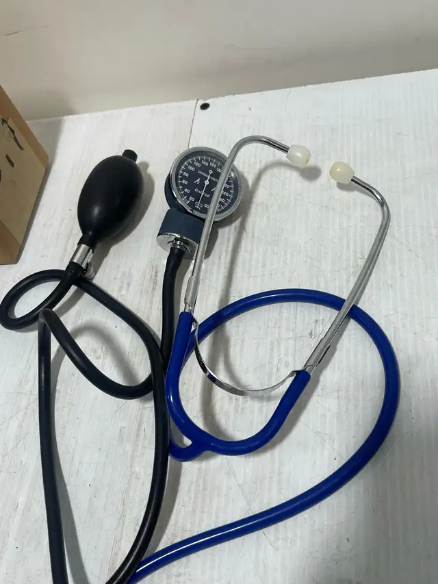 AMG Med Blood Pressure Kit - Photo 6