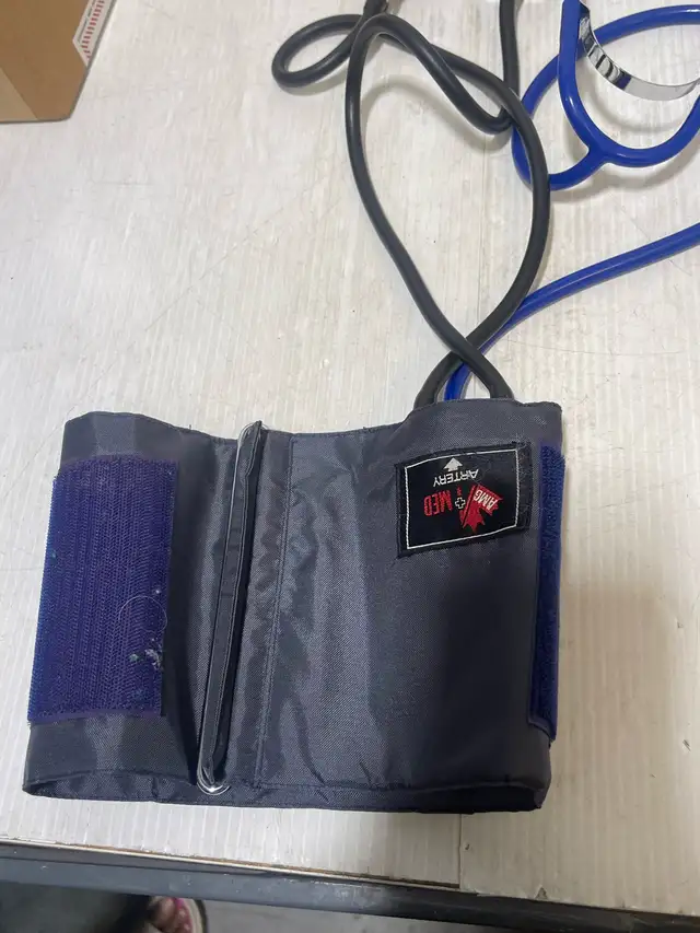 AMG Med Blood Pressure Kit - Photo 8