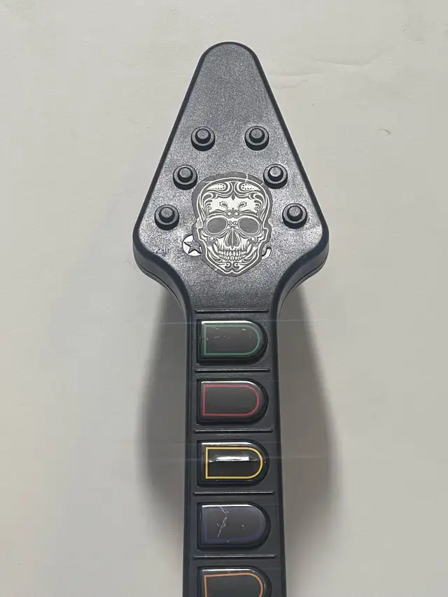 Rock Band Guitar - Photo 9