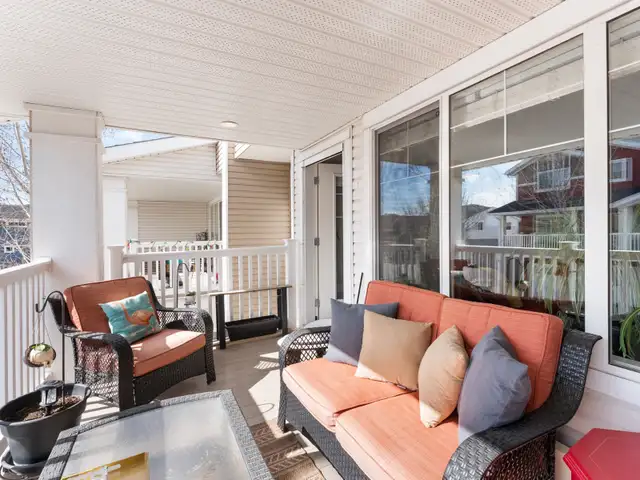 Condo For Sale ! Pet Friendly ! Attached Garage ! - Photo 6