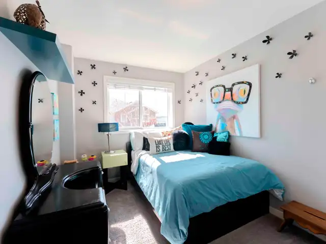 Condo For Sale ! Pet Friendly ! Attached Garage ! - Photo 9