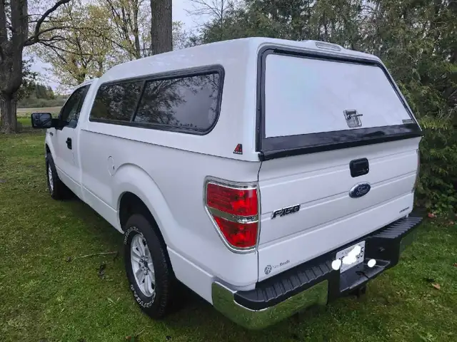 2012 Ford F150 long box reg cab - Photo 9