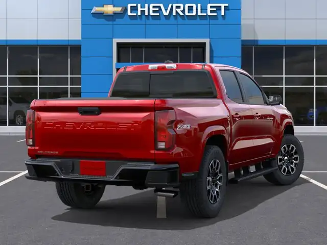 2026 Chevrolet Colorado - Photo 4