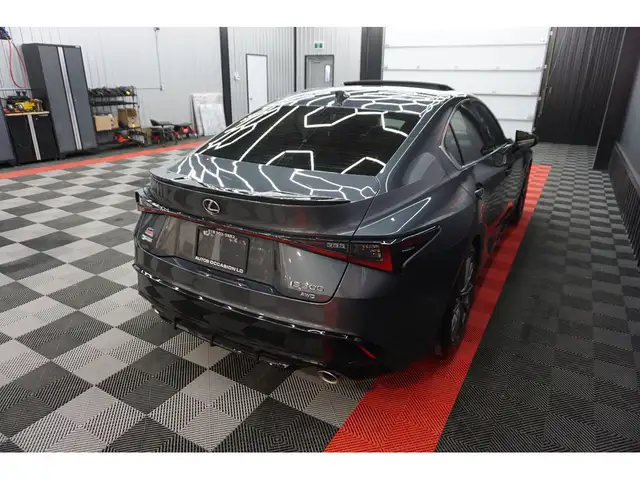 2021 Lexus IS F SPORT AWD - CUIR ROUGE - TOIT GPS NAV 29 904 KM - Photo 7