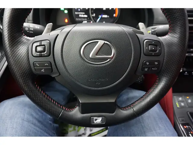 2021 Lexus IS F SPORT AWD - CUIR ROUGE - TOIT GPS NAV 29 904 KM - Photo 23
