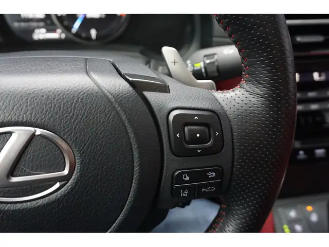 2021 Lexus IS F SPORT AWD - CUIR ROUGE - TOIT GPS NAV 29 904 KM - Photo 38
