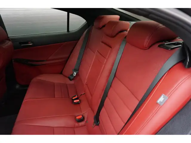 2021 Lexus IS F SPORT AWD - CUIR ROUGE - TOIT GPS NAV 29 904 KM - Photo 42