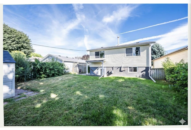 Main Unit - Legalized Duplex In Kitchener Immediately Available - Photo 2