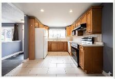 Main Unit - Legalized Duplex In Kitchener Immediately Available - Photo 5