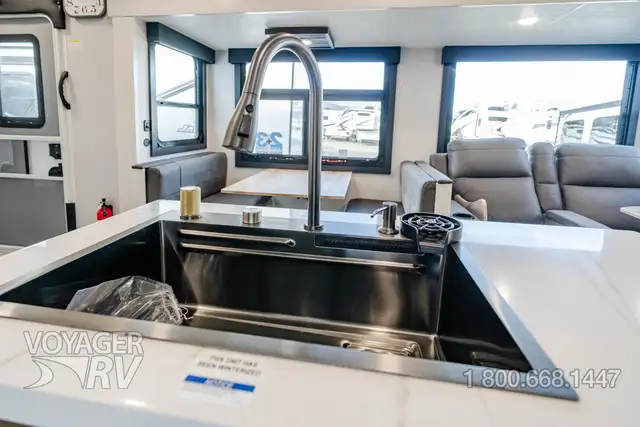 2026 Jayco Eagle HT 312BHOK - Photo 9
