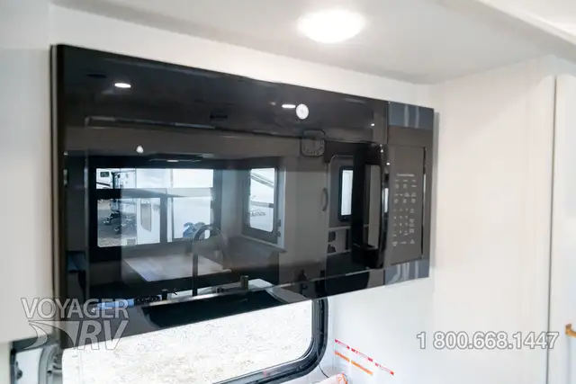2026 Jayco Eagle HT 312BHOK - Photo 10