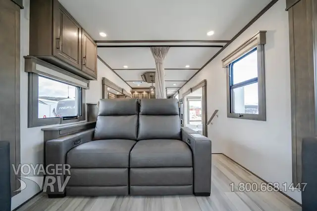 2026 Grand Design Solitude 376RD - Photo 36