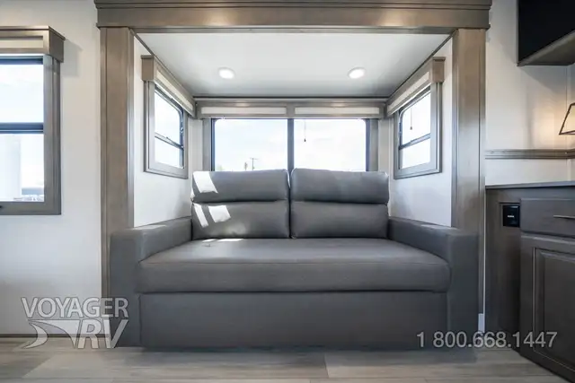 2026 Grand Design Solitude 376RD - Photo 37