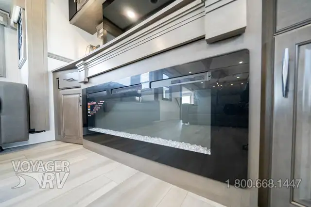 2026 Grand Design Solitude 376RD - Photo 42