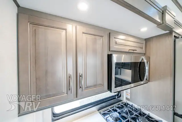 2026 Grand Design Solitude 376RD - Photo 45