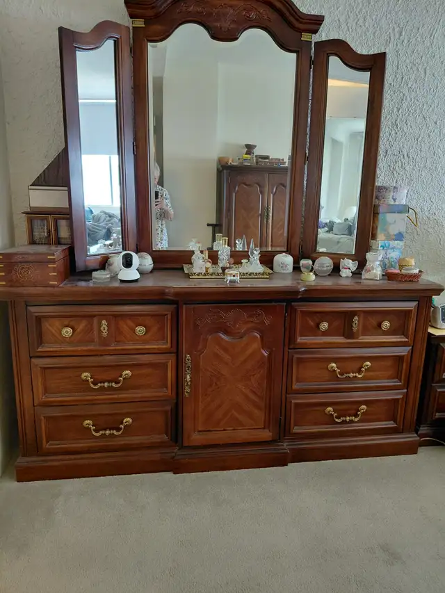 Bed Room Furniture