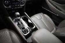 2020 Hyundai Santa Fe Sun & Leather Turbo Leather, Sunroof, Allo - Photo 9