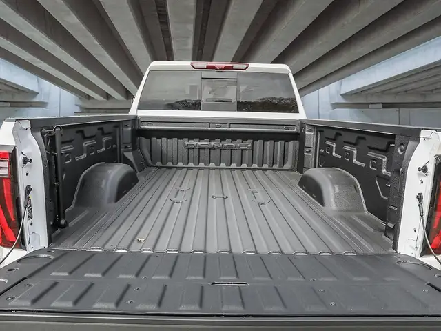 2026 GMC Sierra 2500HD Denali - Leather Seats - $861 B/W - Photo 6