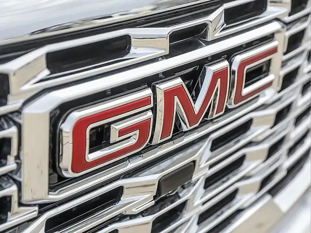 2026 GMC Sierra 2500HD Denali - Leather Seats - $861 B/W - Photo 8