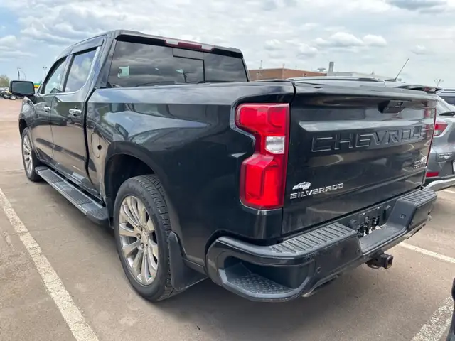 2019 Chevrolet Silverado 1500 High Country - Navigation - Photo 5