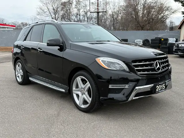 2015 Mercedes-Benz M-Class ML 350 BlueTEC AMG PKG.|ACCIDENT FREE - Photo 3