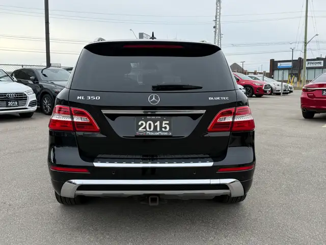 2015 Mercedes-Benz M-Class ML 350 BlueTEC AMG PKG.|ACCIDENT FREE - Photo 6