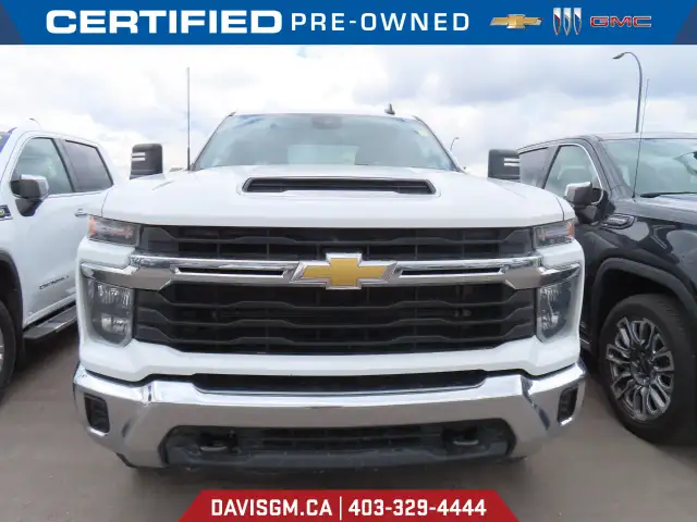 2024 Chevrolet Silverado 3500HD - Photo 2