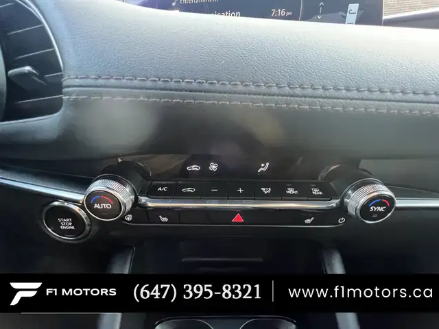 2025 Mazda3 Sport GT Hatchback AWD | Single Owner | Certified - Photo 32