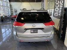 2013 Toyota Sienna - Photo 6