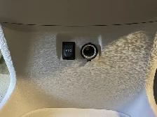 2013 Toyota Sienna - Photo 21