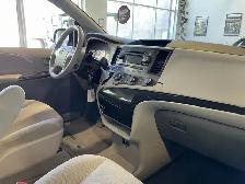 2013 Toyota Sienna - Photo 22
