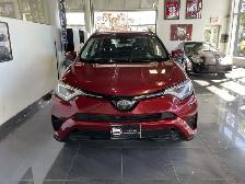 2018 Toyota RAV4 LE - Photo 2