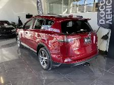 2018 Toyota RAV4 LE - Photo 5