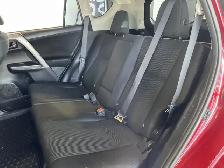 2018 Toyota RAV4 LE - Photo 10