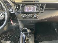 2018 Toyota RAV4 LE - Photo 25