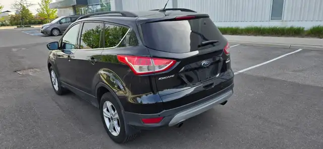2014 Ford Escape SE 4dr Front-wheel Drive Automatic - Photo 6
