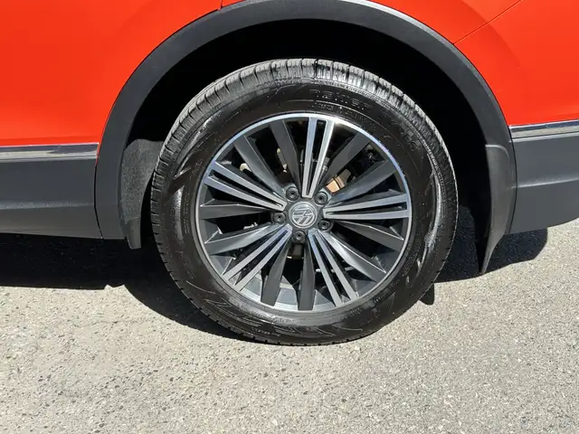 2018 Volkswagen Tiguan HIGHLINE 4MOTION AWD/NAVI/360 CAM/PANO RO - Photo 22