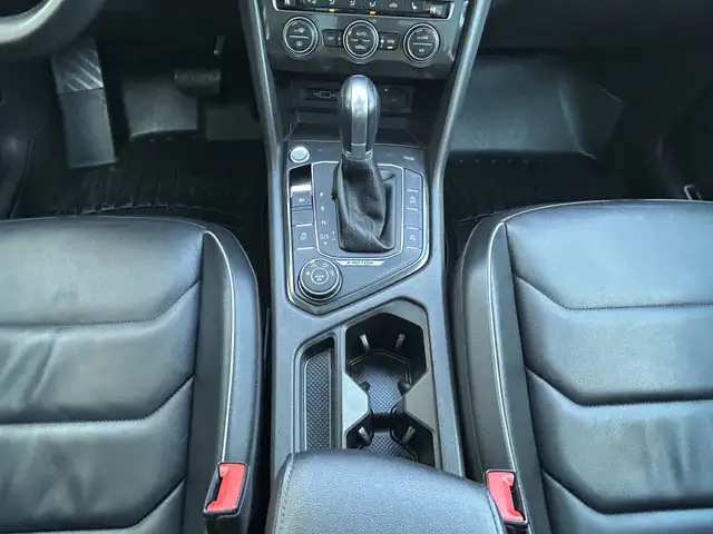 2018 Volkswagen Tiguan HIGHLINE 4MOTION AWD/NAVI/360 CAM/PANO RO - Photo 32