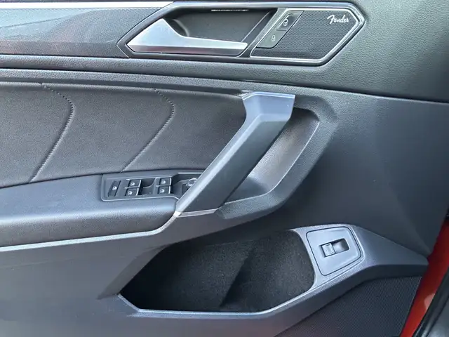 2018 Volkswagen Tiguan HIGHLINE 4MOTION AWD/NAVI/360 CAM/PANO RO - Photo 33