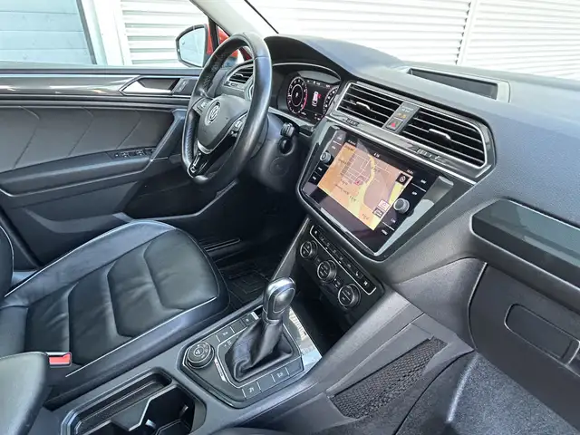 2018 Volkswagen Tiguan HIGHLINE 4MOTION AWD/NAVI/360 CAM/PANO RO - Photo 44