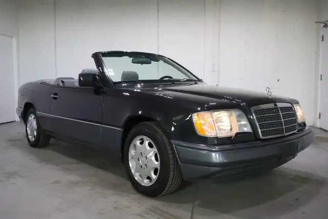 1995 Mercedes-Benz E Class E320 Cabriolet 3.2L | LOW MILEAGE | R - Photo 8